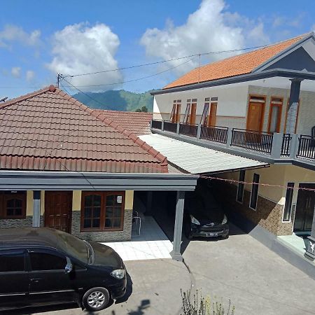 Homestay Anggun ברומו מראה חיצוני תמונה
