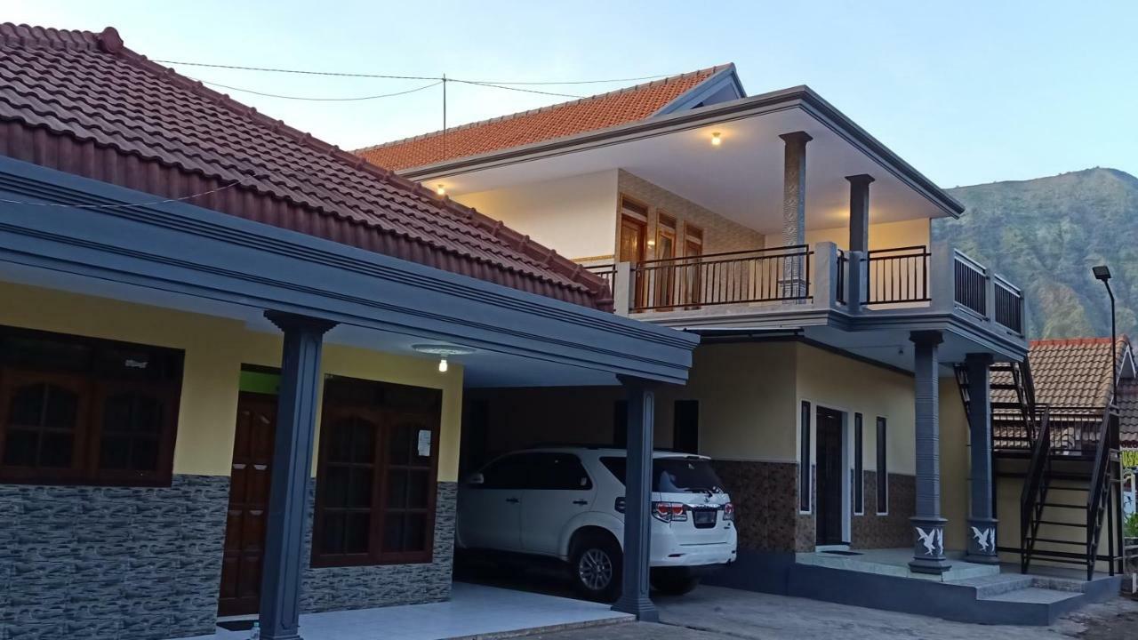 Homestay Anggun ברומו מראה חיצוני תמונה